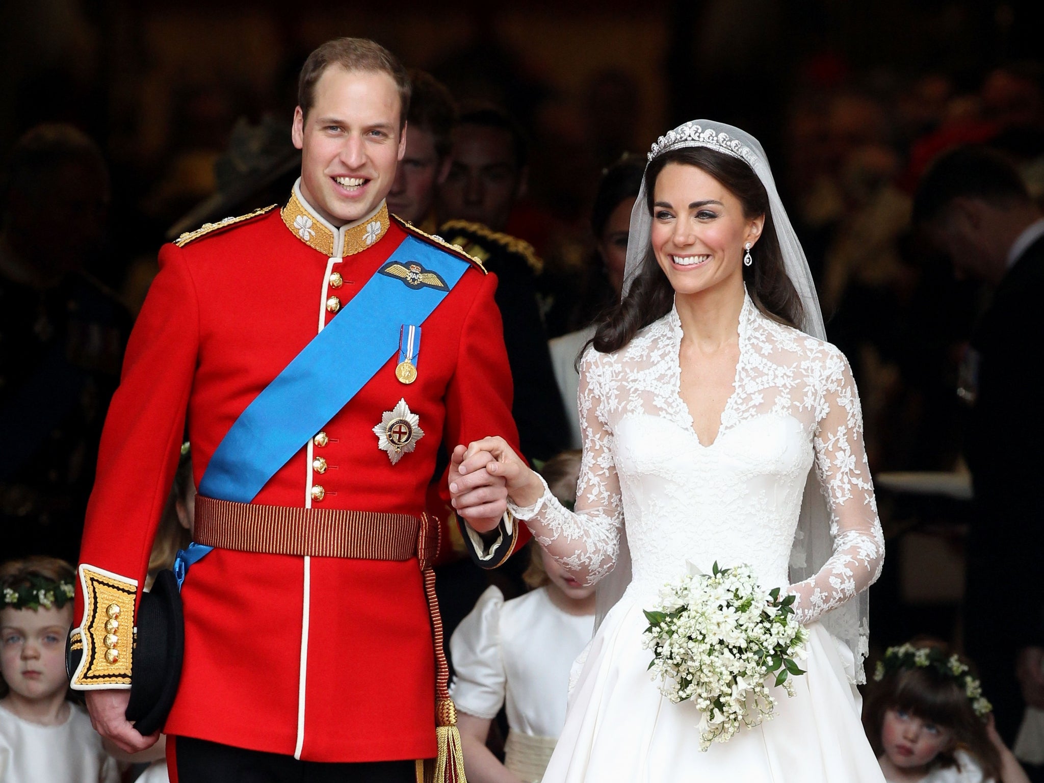 El príncipe William y Kate Middleton el día de su boda en 2011