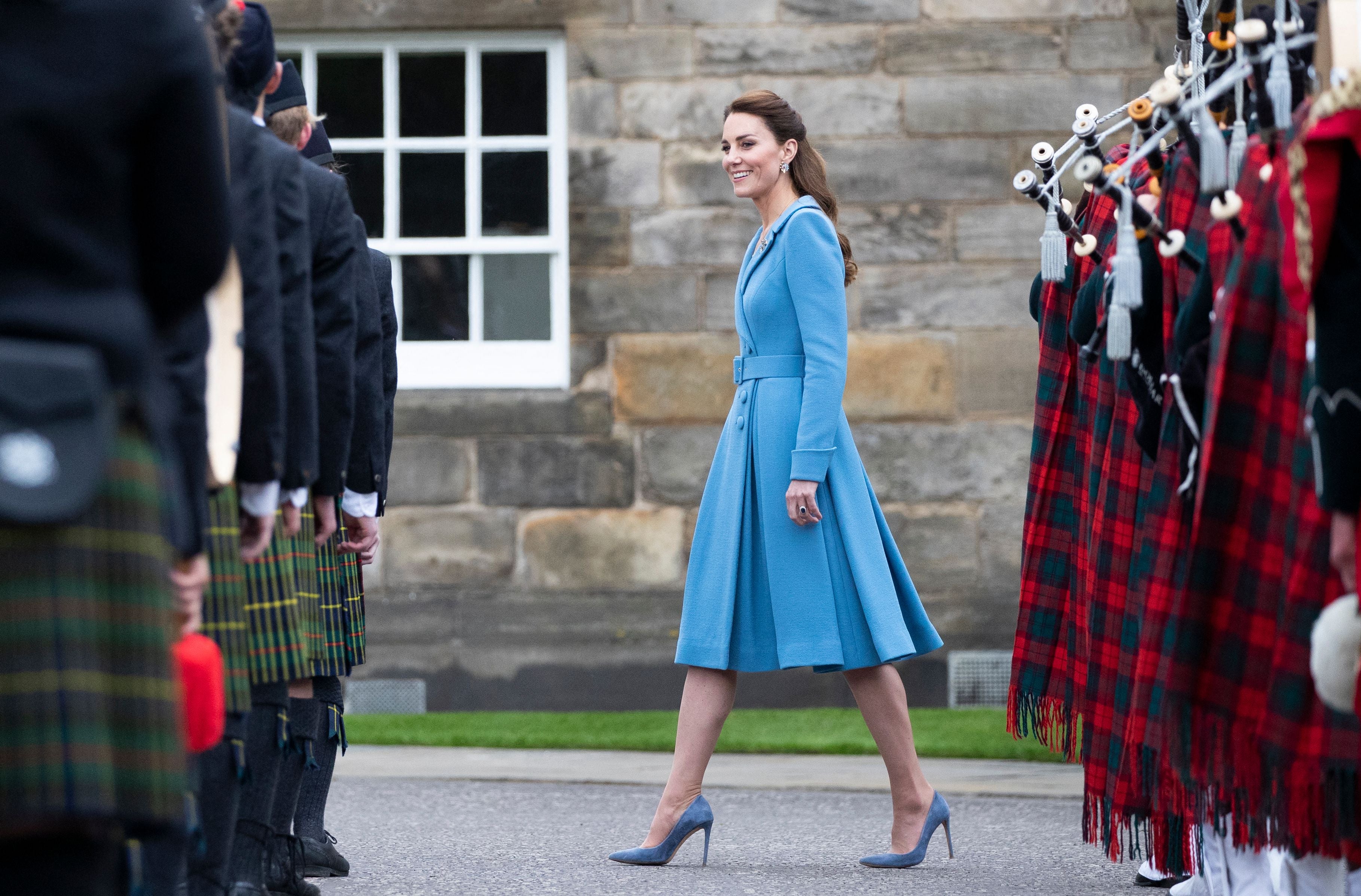 Kate attends Beating Retreat in Scotland