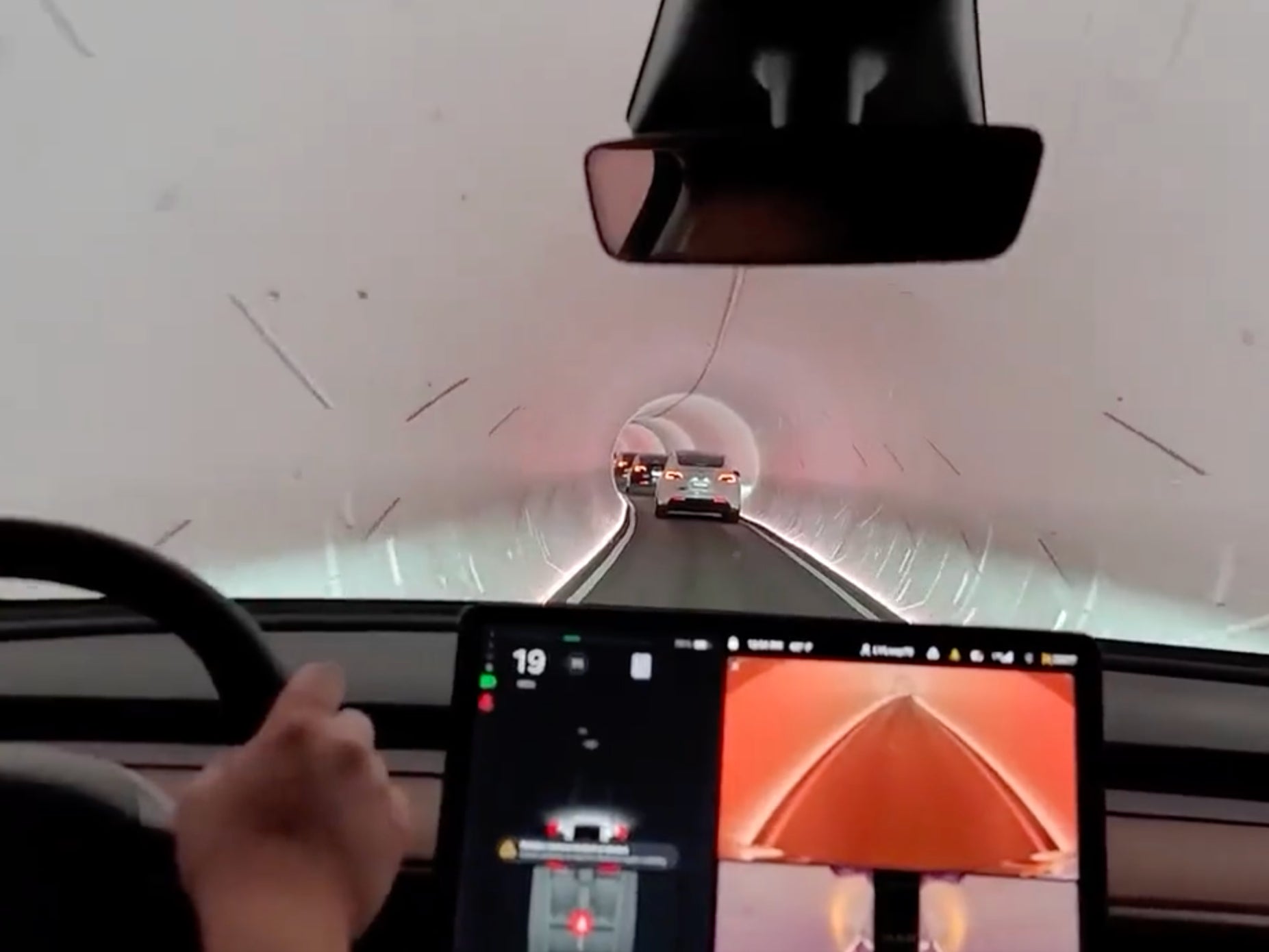 El “Vegas Loop” de Elon Musk es llamado una “trampa mortal” debido a que el tráfico se acumula