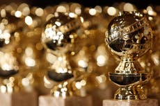 Sin estrellas ni transmisión, los Globos de Oro continúan