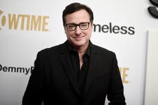 Celebridades en “conmoción total” después de que Bob Saget fue hallado muerto en un hotel