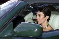 Ghislaine Maxwell ya no lucha para mantener ocultos los nombres reales de la demanda de Virginia Giuffre