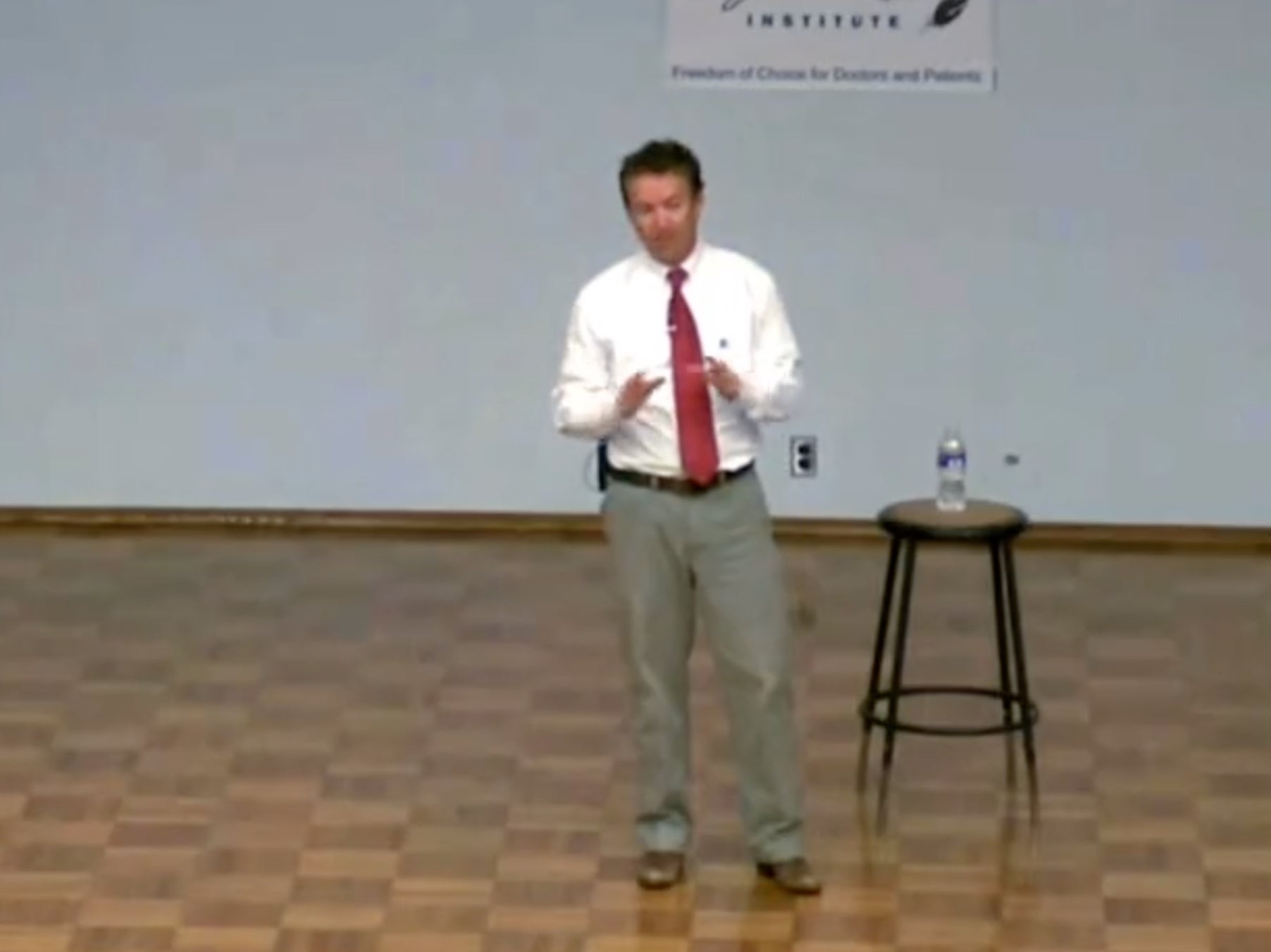 Reaparece vídeo de Rand Paul donde admite que “la desinformación funciona” tras acusaciones del Dr. Fauci