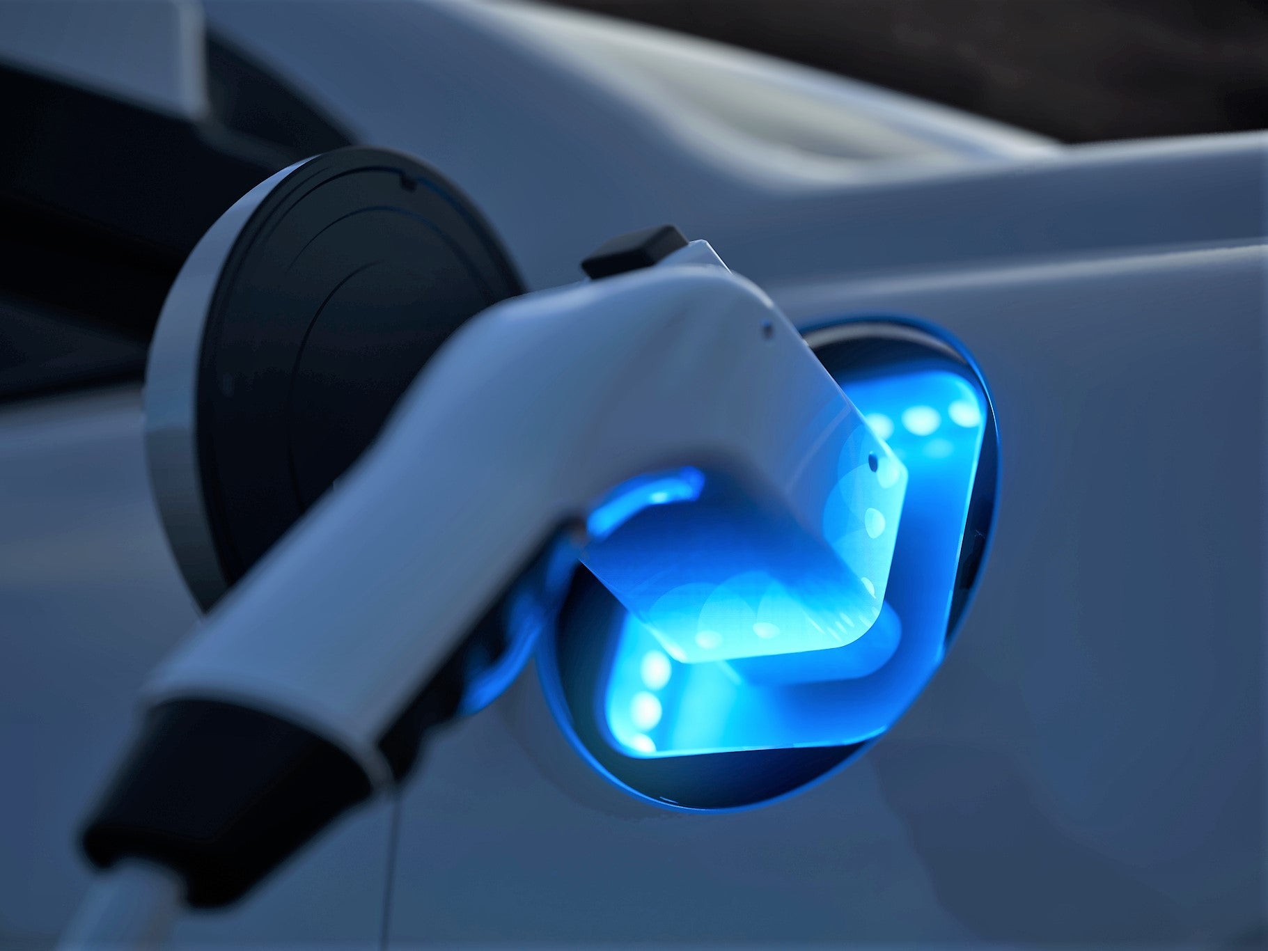 Descubrimiento de las baterías quintuplica la autonomía de los vehículos eléctricos