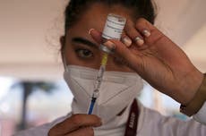 Secretaría de Salud en México prevé aumento de contagios por subvariante ‘Pirola’