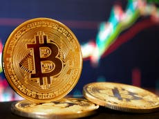 Caída del precio de Bitcoin: criptomoneda cae un 9 por ciento mientras miles de millones desparecen