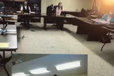 Madre de Virginia amenaza con llevar “armas cargadas” a escuela por mandato de cubrebocas