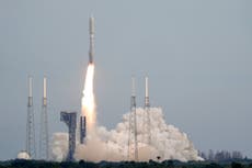 Space Force lanza con éxito dos satélites de “vigilancia vecinal” para controlar la “órbita crítica”