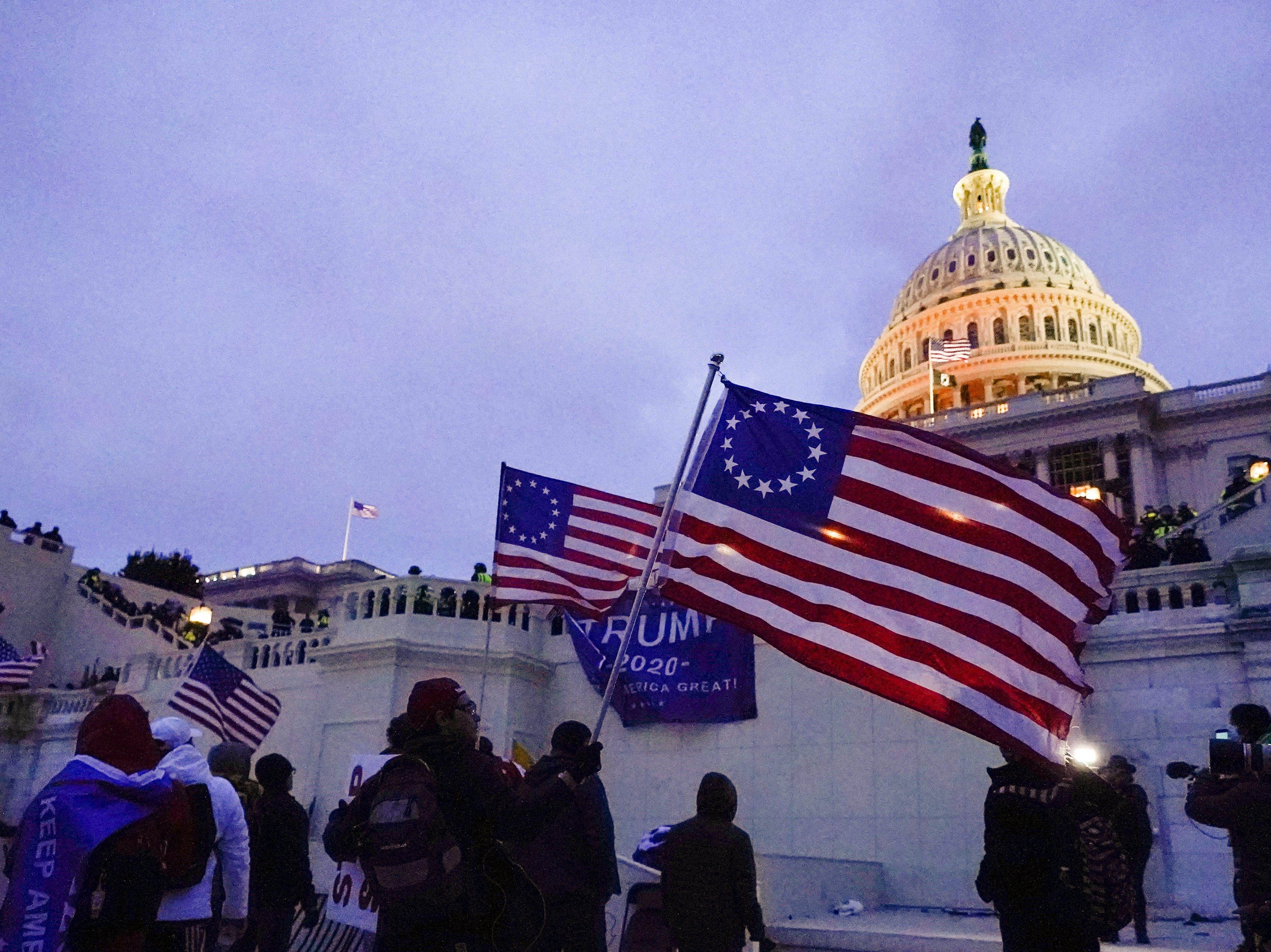 Fiscal general republicano de Virginia despide a investigador del 6 de enero de su trabajo diario