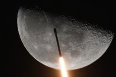 Cohete fuera de control de SpaceX está en camino a chocar con la Luna