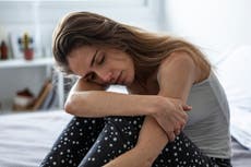 Científicos identifican cuatro factores que pueden aumentar el riesgo de covid largo