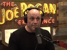 Joe Rogan: sin nuevos episodios durante una semana; director de Spotify dice que no monitorea el ‘podcast’