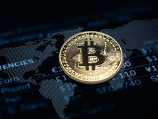 El panel de predicción del precio del Bitcoin rebaja sus previsiones