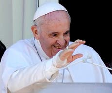 Papa Francisco: Pagar impuestos ayuda a la justicia social
