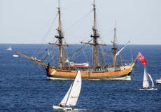 Australia dice que halló barco de James Cook pero EEUU duda