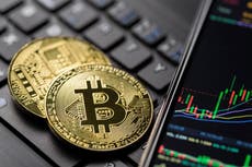 Incautan $3.600 millones en bitcoin a pareja de Nueva York acusada de hackear Bitfinex
