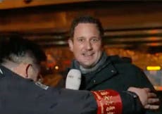 Juegos Olímpicos de Invierno: Reportero de TV es arrastrado por oficial de seguridad chino durante transmisión