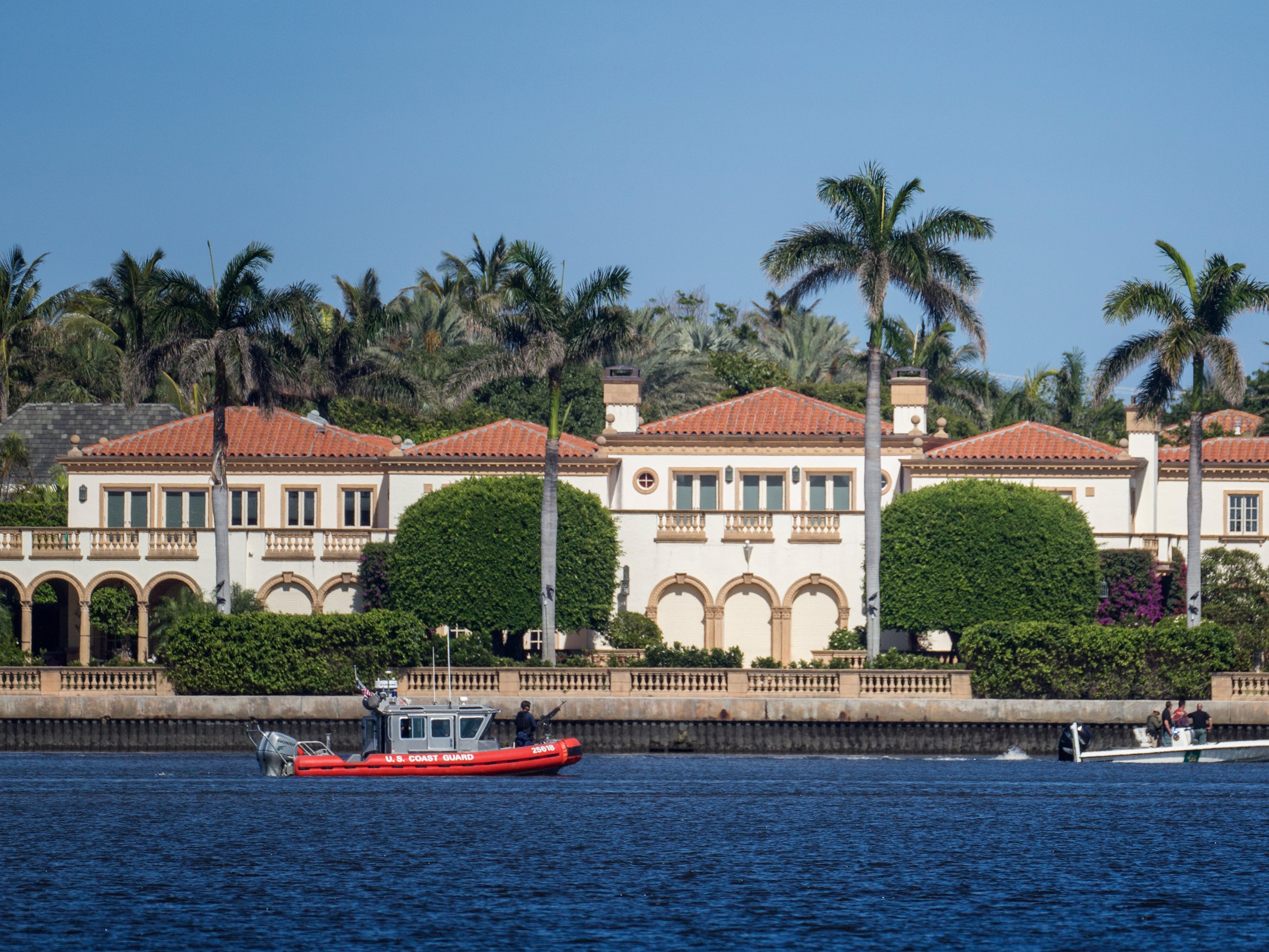 Los documentos de la Casa Blanca de Trump tuvieron que ser recuperados de Mar-a-Lago
