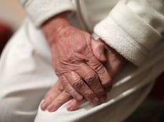 Siestas en exceso: posible señal de demencia en adultos mayores
