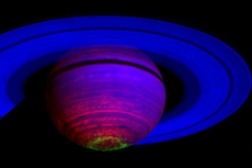 Científicos resuelven el misterio detrás de la causa de la extraordinaria aurora de Saturno