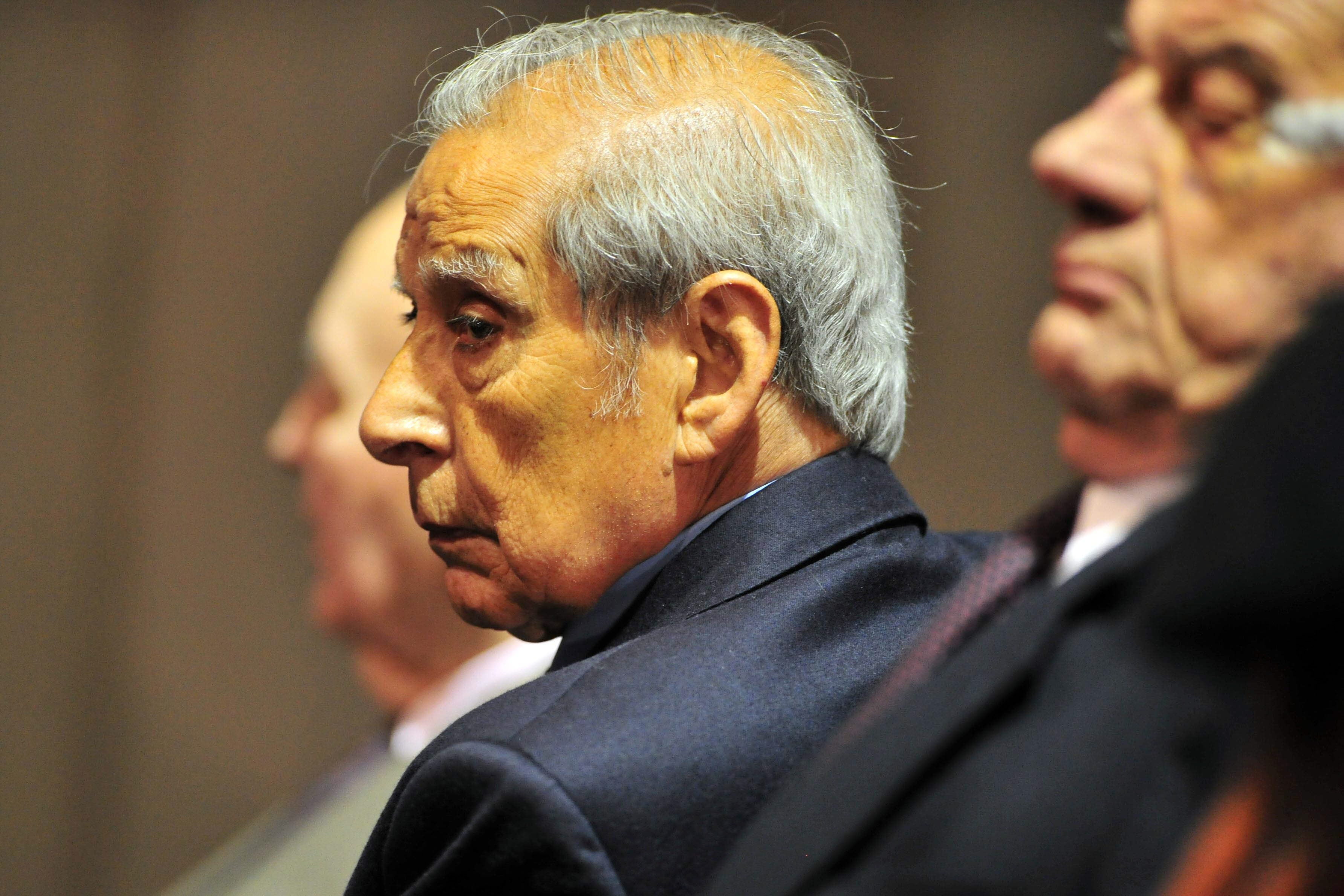 El excapitán Luis Sosa escucha la sentencia que le otorgó cadena perpetua en 2012
