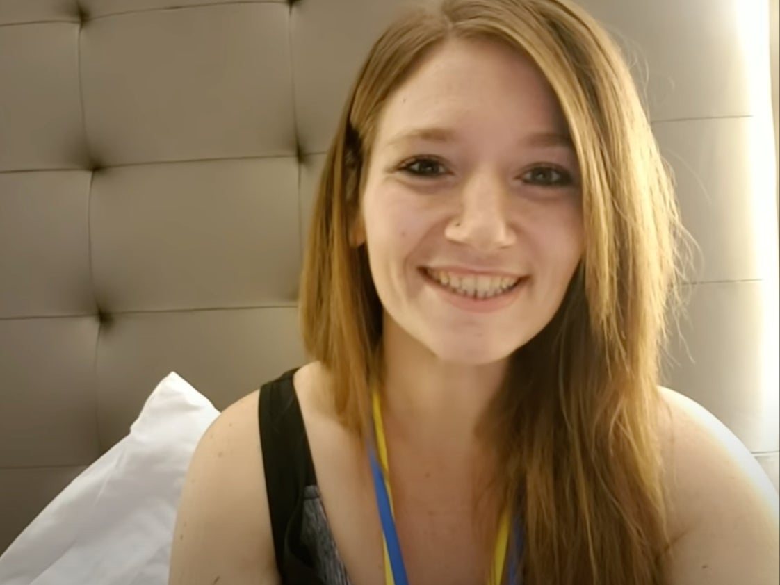 Influencer Lexi Reed, en coma inducido después de que sus órganos “comenzaran a fallar”