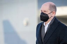 Líder alemán llega a Ucrania entre temores a invasión rusa