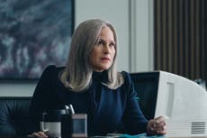 Reseña de ‘Severance’: Patricia Arquette y Christopher Walken le dan un toque siniestro a esta ambiciosa obra