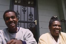 Madonna no debería tener el control creativo de una película sobre su vida si quiere mantener su autenticidad