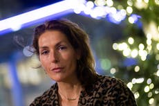 Hallan muerto a un agente de modelos cercano a Epstein