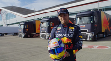 Sergio “Checo” Pérez da a conocer su nuevo casco para la Fórmula 1