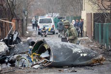 Periodistas de AP atestiguan la actividad militar en Ucrania