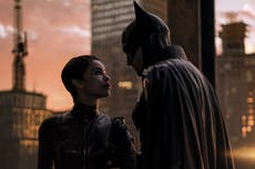 Reseña de The Batman: Robert Pattinson nos da “el Batman emo” en una muy buena película de detectives noir