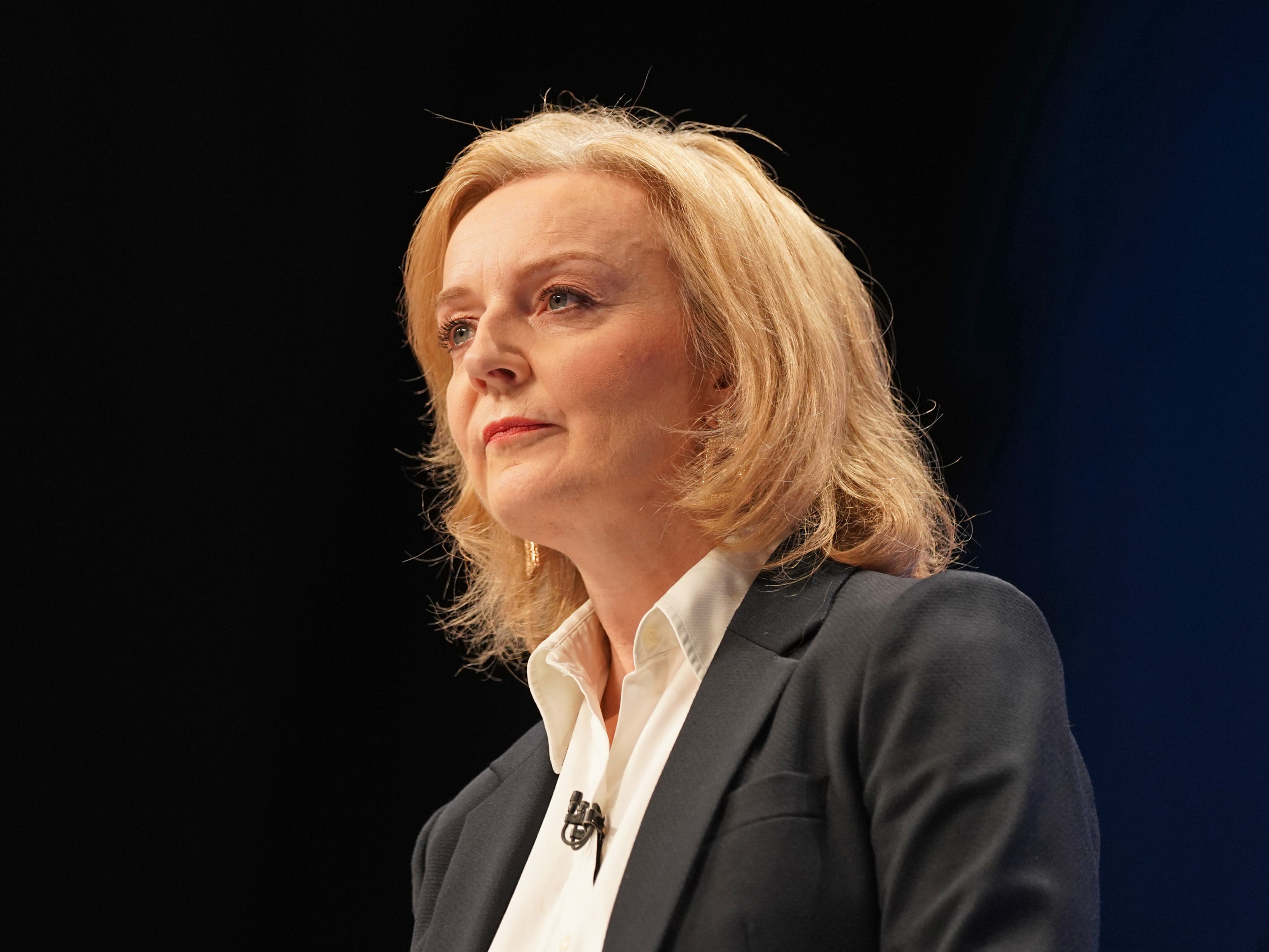 Liz Truss impone sanciones a Bielorrusia por apoyar la invasión rusa de Ucrania