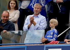 Abramovich apura venta de Chelsea ante riesgo de sanciones