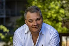 Conoce al empresario ruso que ofreció una recompensa de $1 millón por la cabeza de Putin