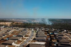 Arden enormes incendios forestales en noroeste de Florida
