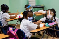 Panamá: niños regresan a las aulas tras dos años de ausencia