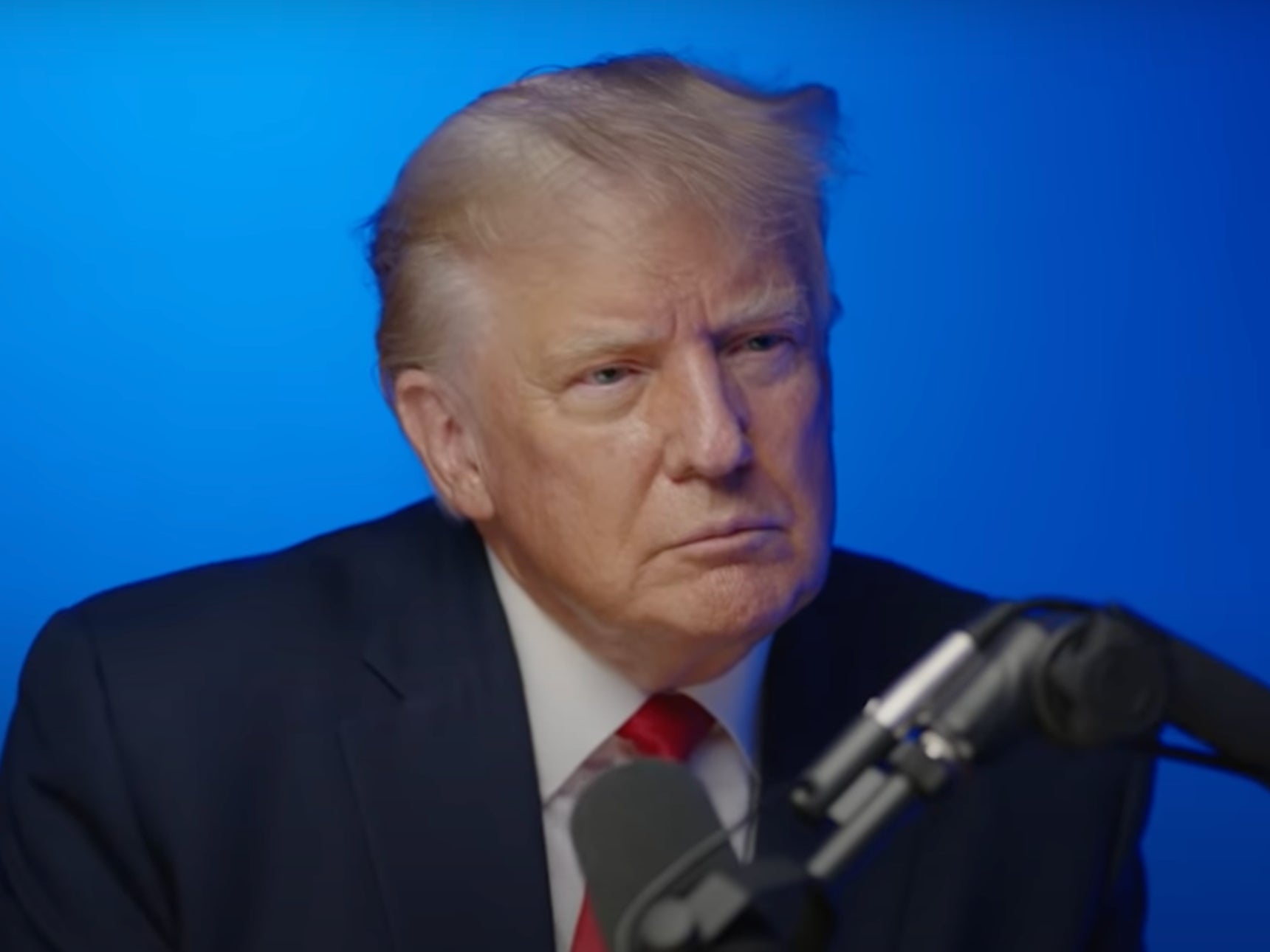 Avión de Donald Trump aterrizó de emergencia en Nueva Orleans tras falla de motor sobre el Golfo de México