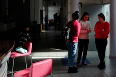 GBretaña facilita visas para ucranianos varados en Calais