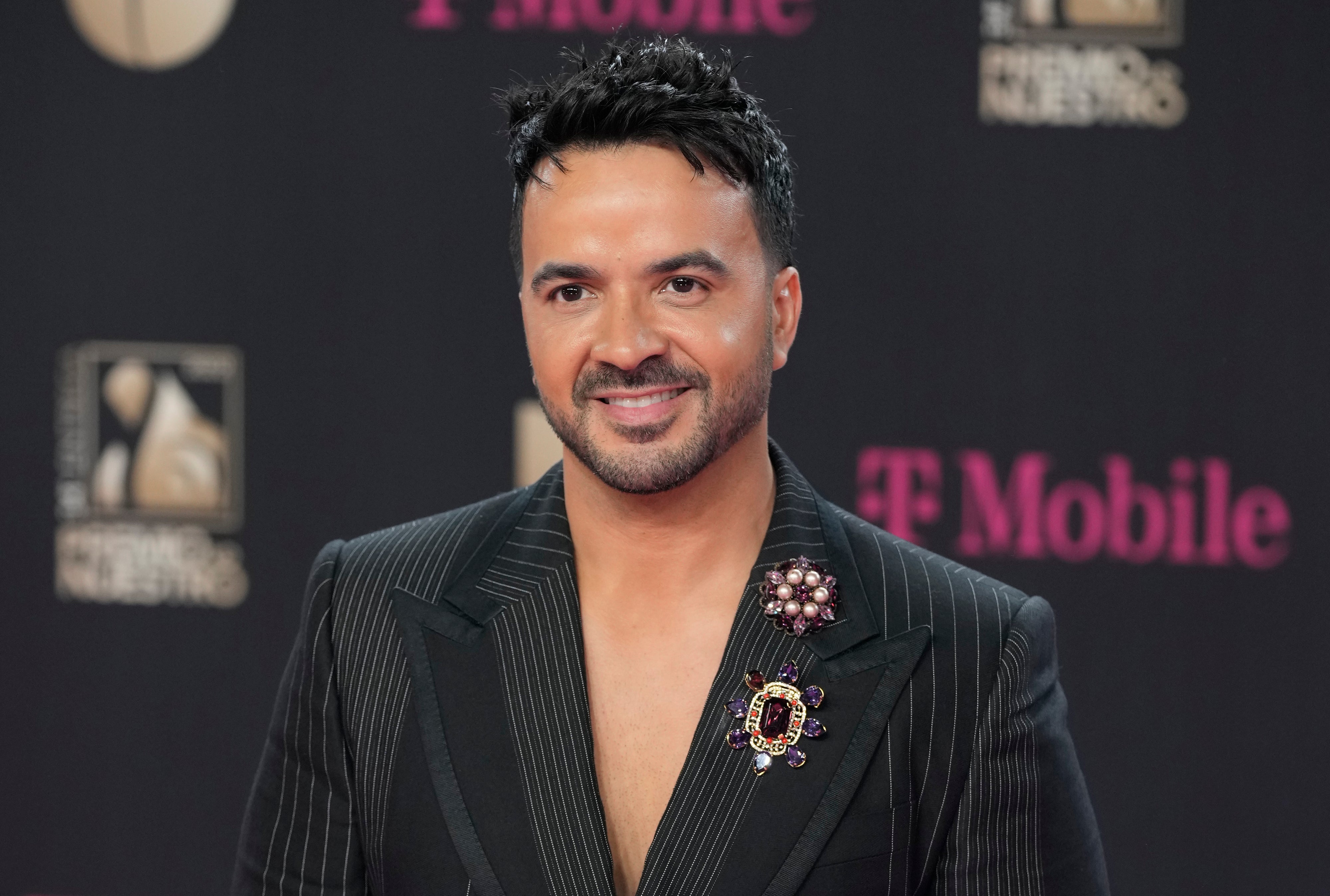 LUIS FONSI