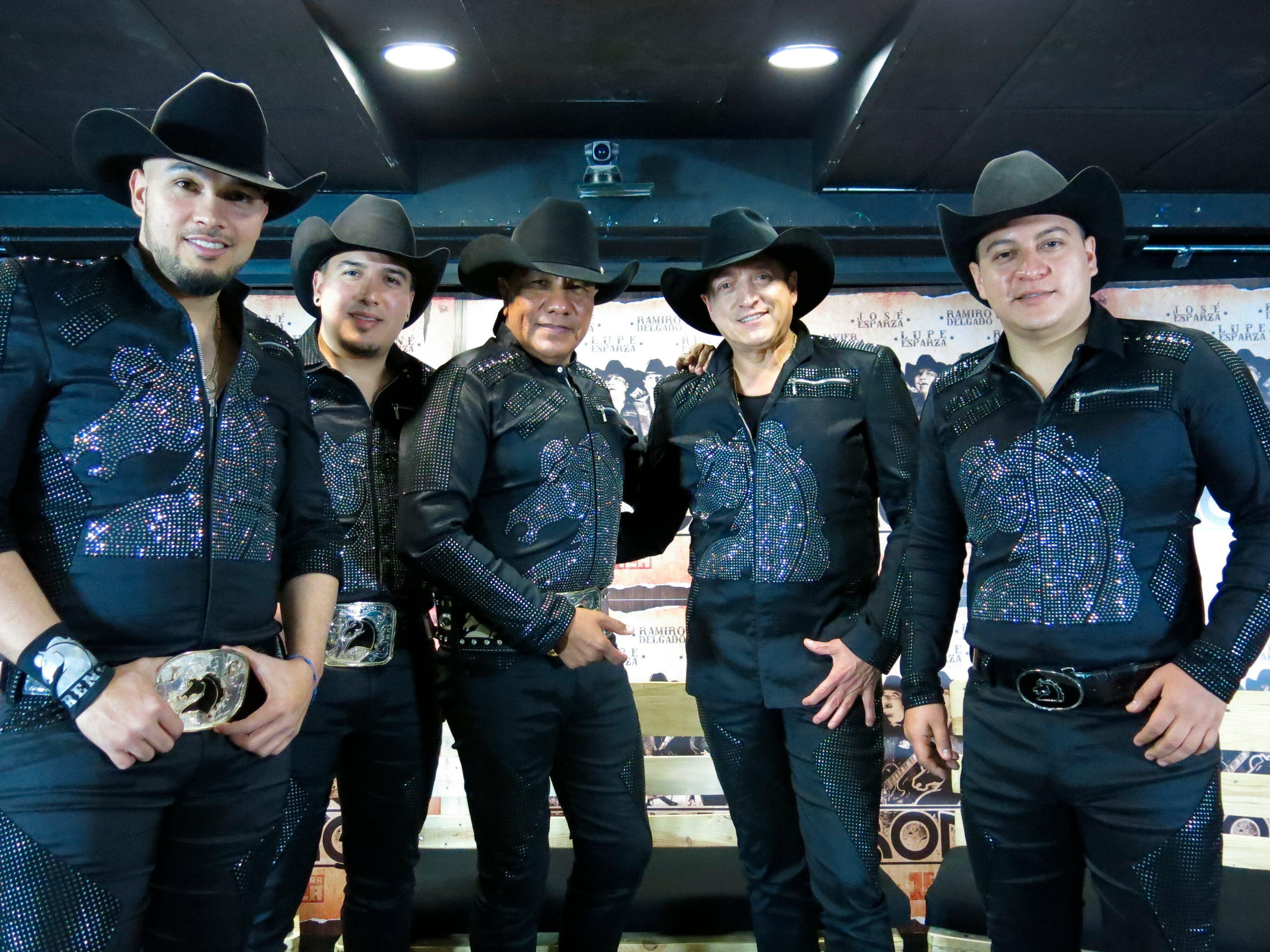 AUTENTICOS DECADENTES-LUPE ESPARZA