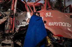 “Un infierno viviente”: en la ciudad sitiada de Mariúpol los residentes luchan para sobrevivir al ataque ruso