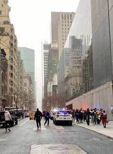 Policía tiene video de atacante de museo de NY