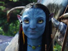 Estrella de ‘Avatar 2’, Zoe Saldana, advierte a fans tras ver parte de la nueva película de James Cameron