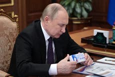 ¿Tendrá Putin que dejar de usar Botox por las sanciones a Rusia?