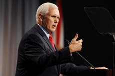 Pence tantea el terreno para el 2024, se distancia de Trump