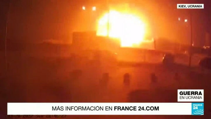 Bombardeo contra centro comercial en Kyiv deja al menos ocho muertos
