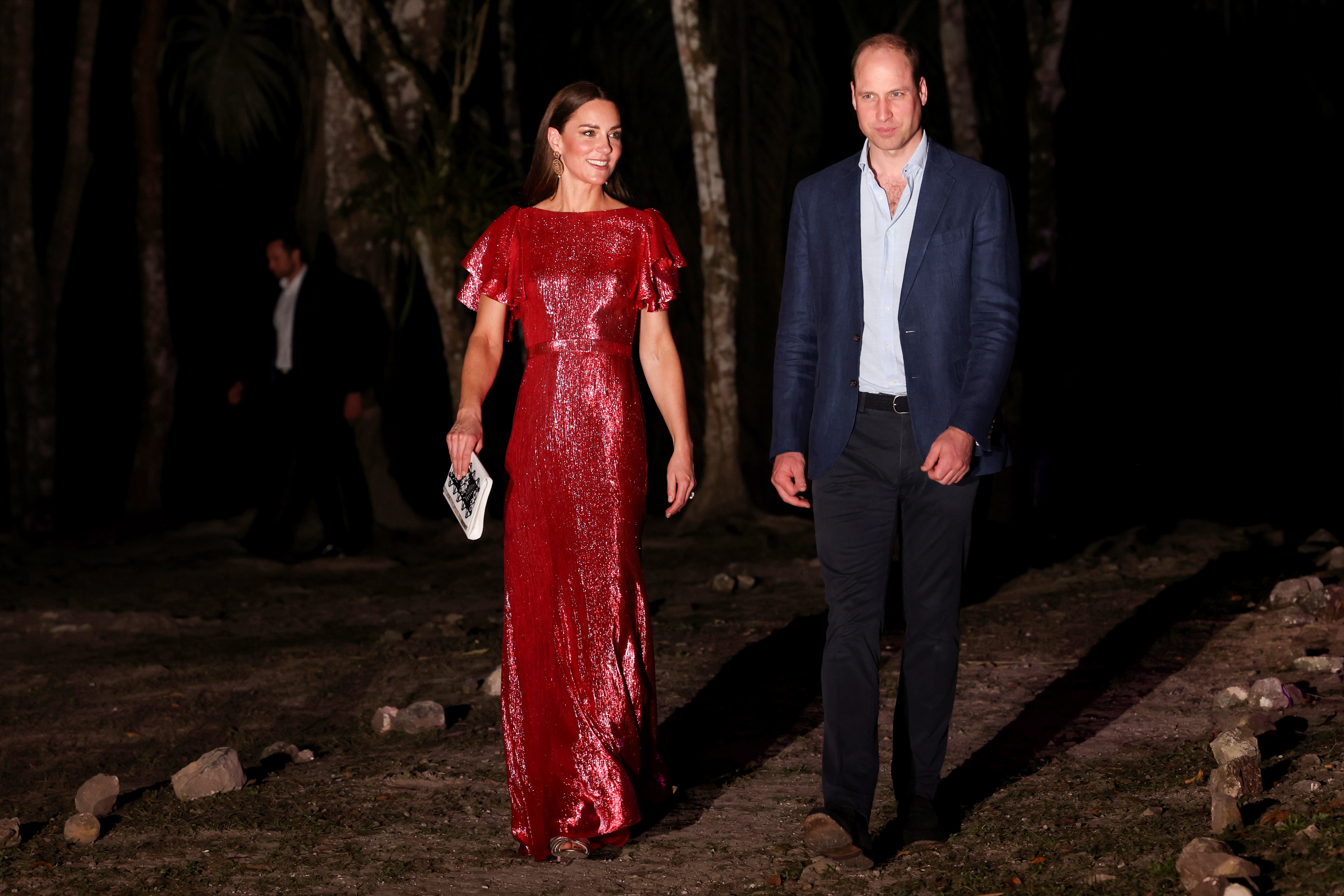 El príncipe William, duque de Cambridge, y Catherine, duquesa de Cambridge, asisten a un evento especial organizado por el gobernador general de Belice