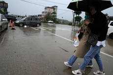 China: Lluvia dificulta búsqueda en lugar de accidente aéreo